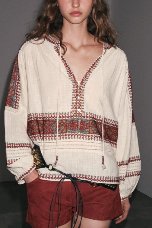 BLOUSE BRODÉE