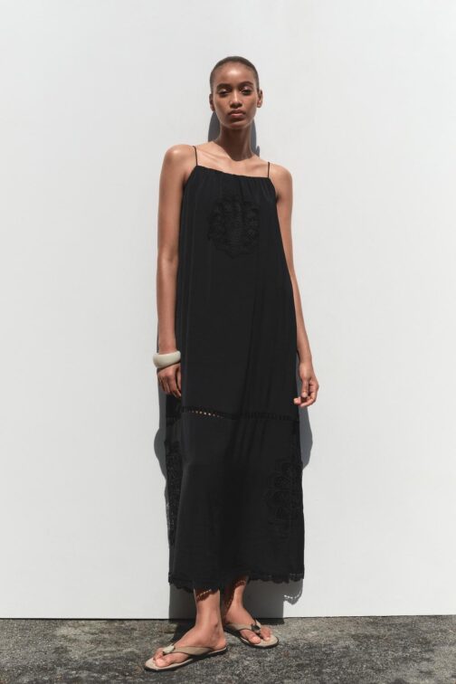 ROBE MIDI VOLUME BRODÉE