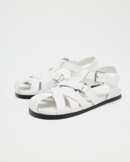 SANDALES STYLE PLAGE PLATES EN CUIR